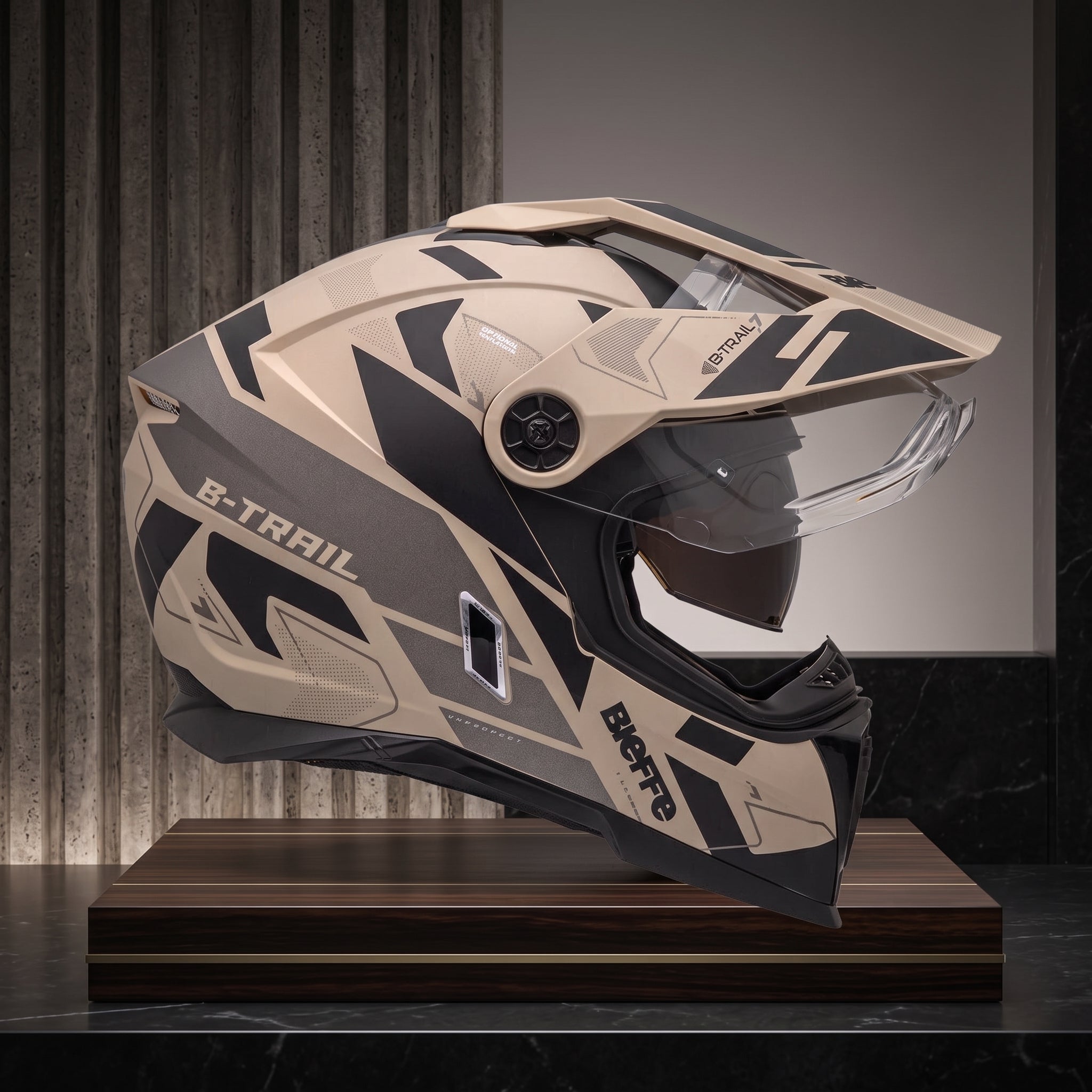 Capacete Bieffe B-Trail Conquest Areia/Preto - Foto showcase lateral