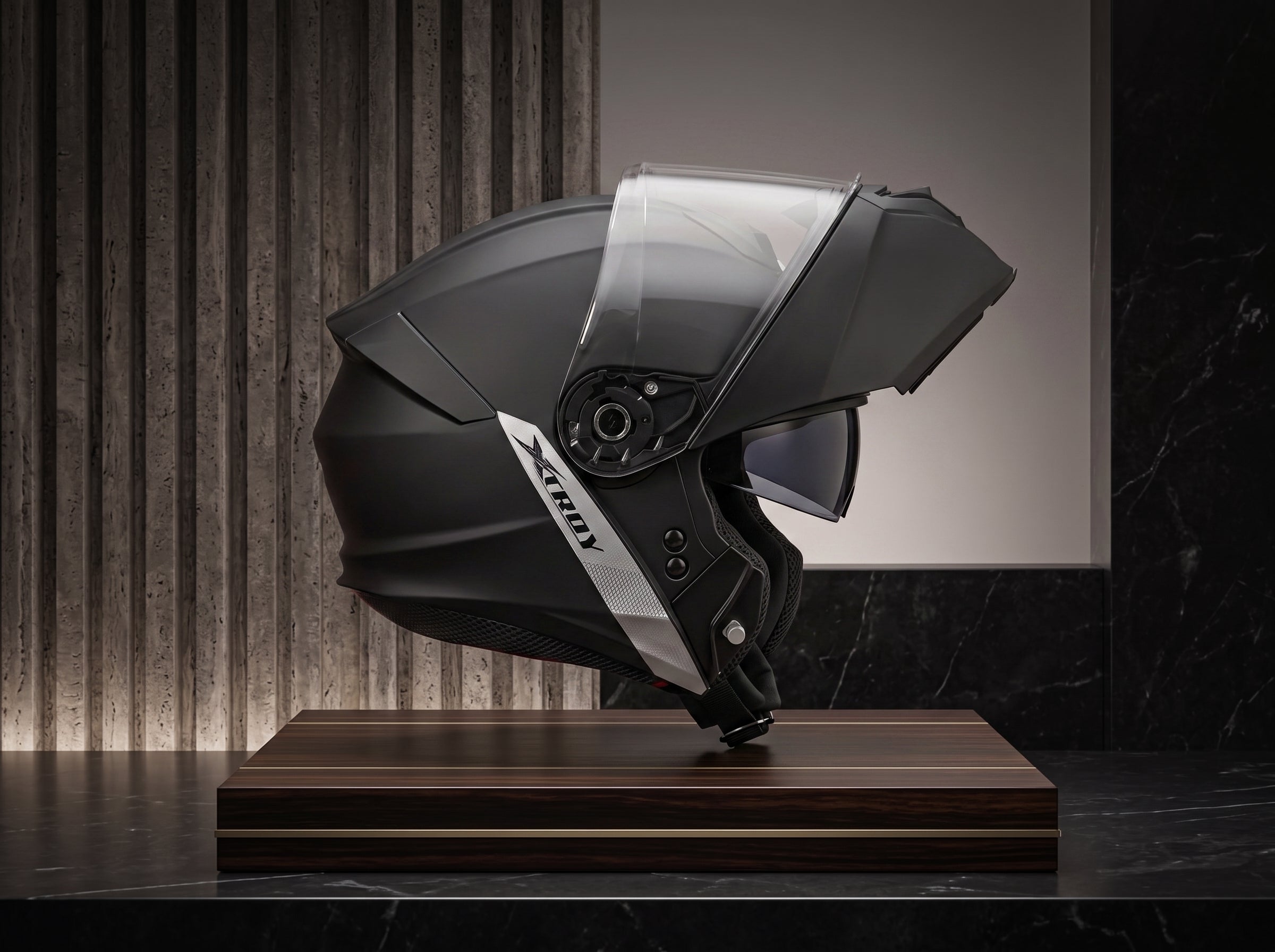 Capacete Xtroy MSV 722 Escamoteável Solid - Foto showcase aberto